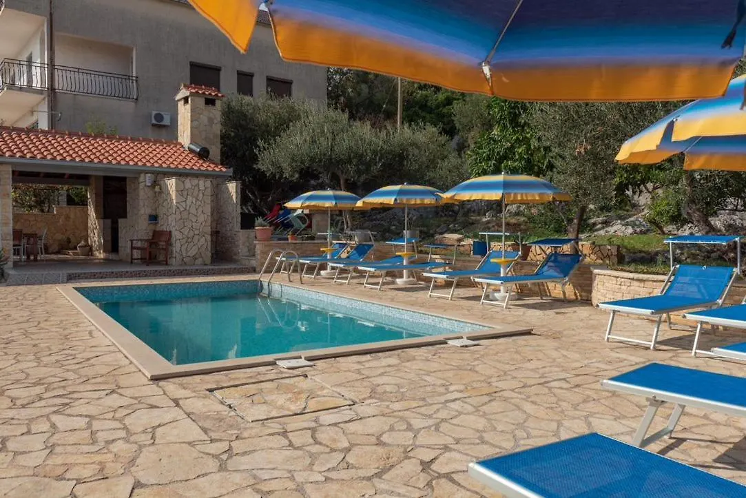 Apartment Apartmani Grga Trogir